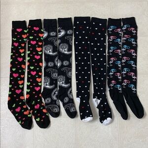 🌷3 for$25🌷Unbranded, SZ 9-11, 4 Pairs Of Multi Colour Over The Knee Socks